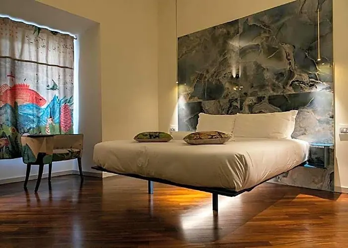 Bhr Cavour 150 Rome
